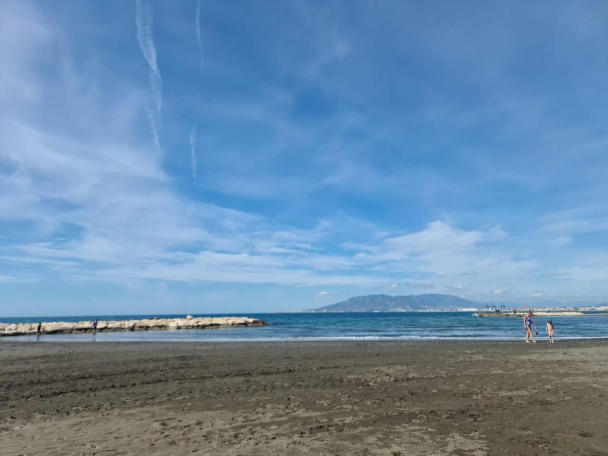 Apartamento Cerca De La Playa Appartement Málaga Buitenkant foto